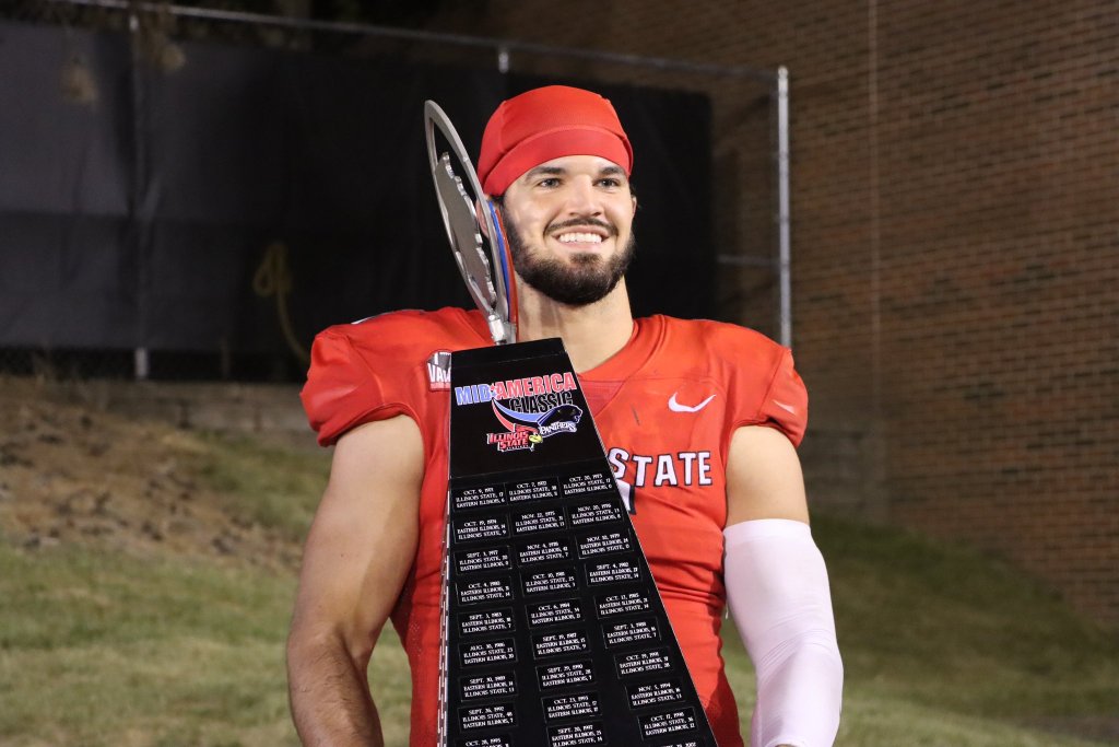 Spack likes what he sees in renewed defense as Redbirds enter bye&nbsp;week