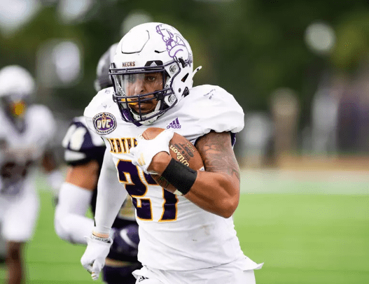 Despite delay, Western Illinois pass rush begins to answer preseason challenge
