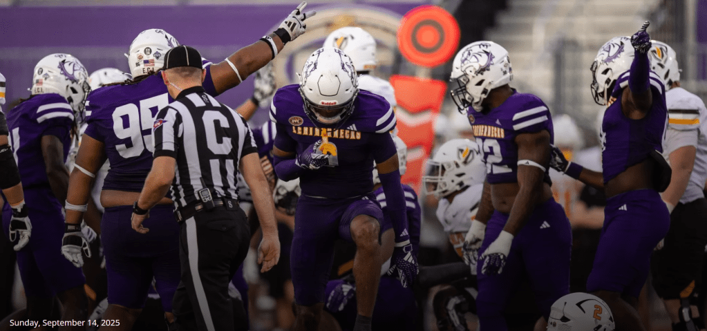 Following its home-opening victory, Western Illinois returns to the road for a final non-conference&nbsp;matchup