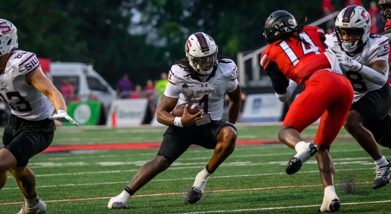 Breakfast meetings help Southern Illinois QB Williams cook up big plays, for&nbsp;starters